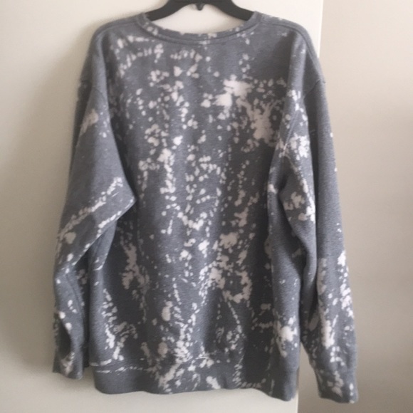 Worn once sweatshirt - Picture 2 of 2